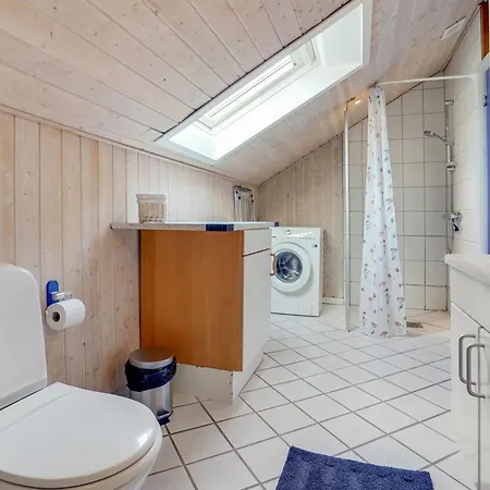 Runulf - 2-9km From The Sea By Interhome *