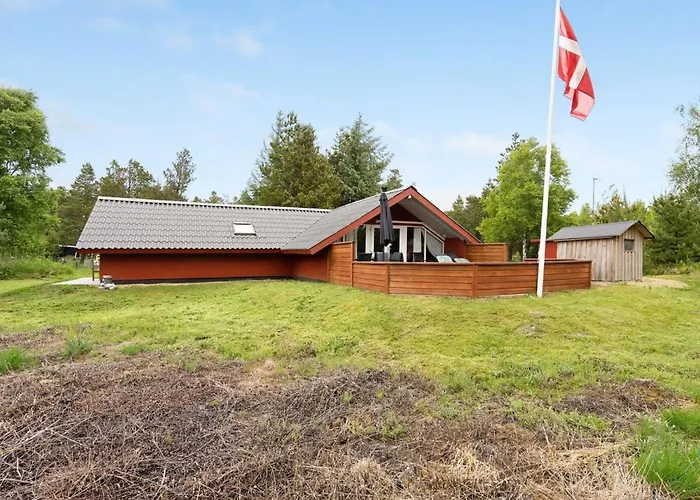 Runulf - 2-9km From The Sea By Interhome